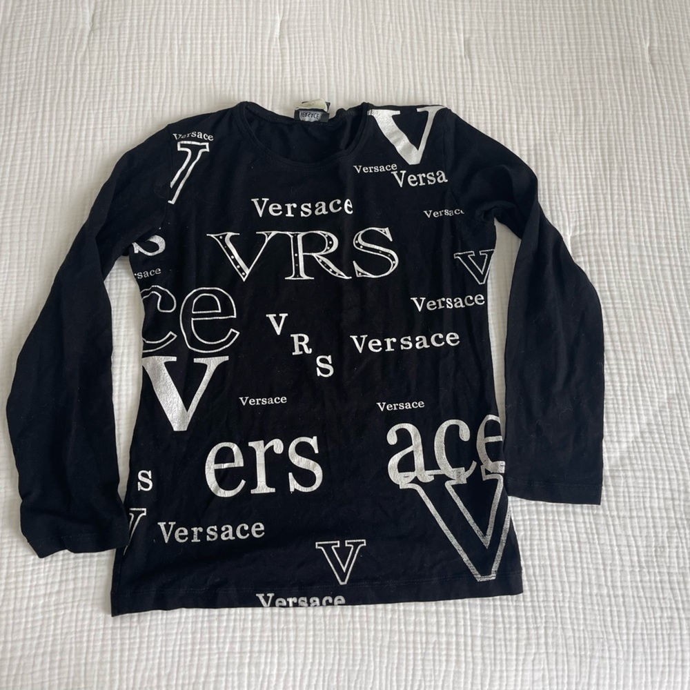 Vintage black and white long sleeve